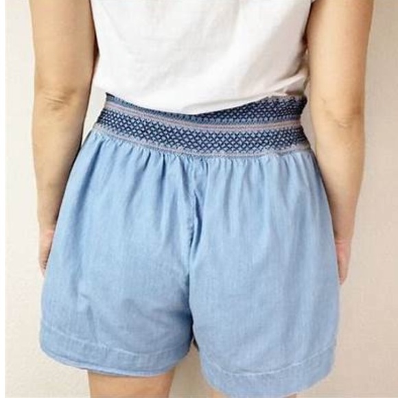 Anthropologie | Aloha Tie-Front Shorts Chambray Paper Bag Waist Medium - Picture 9 of 15